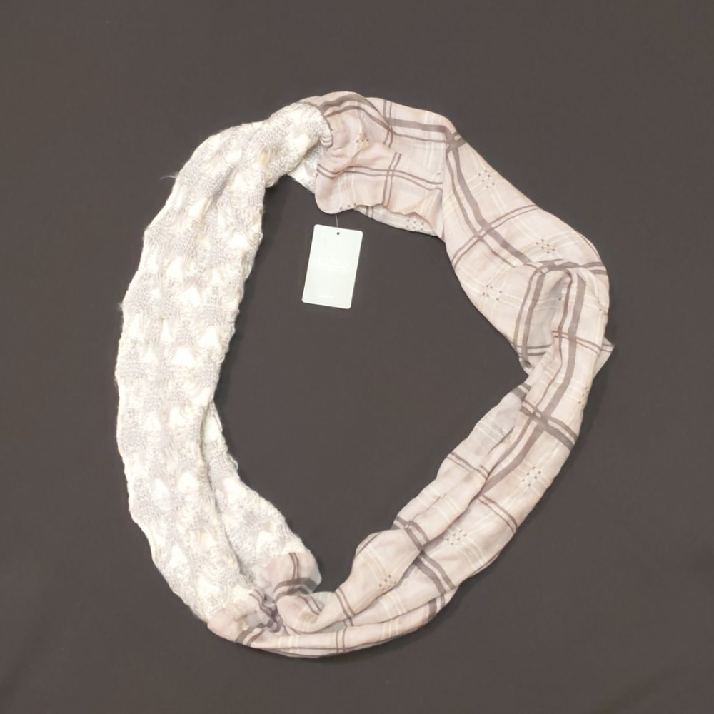 NWT Anthropologie scarf